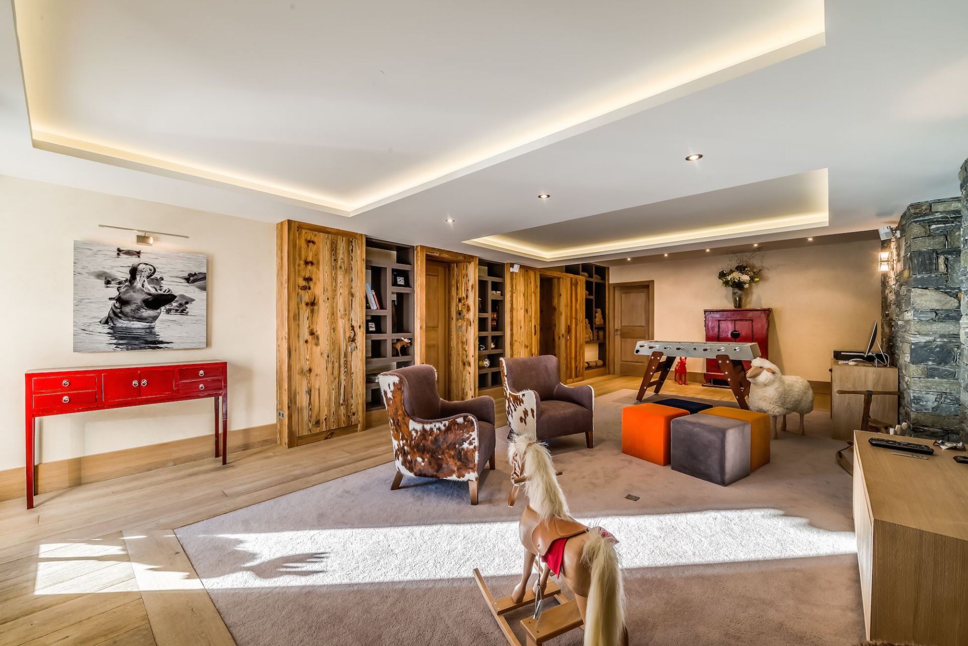 luxury chalet 7 Rooms for seasonal rent on MERIBEL LES ALLUES (73550)