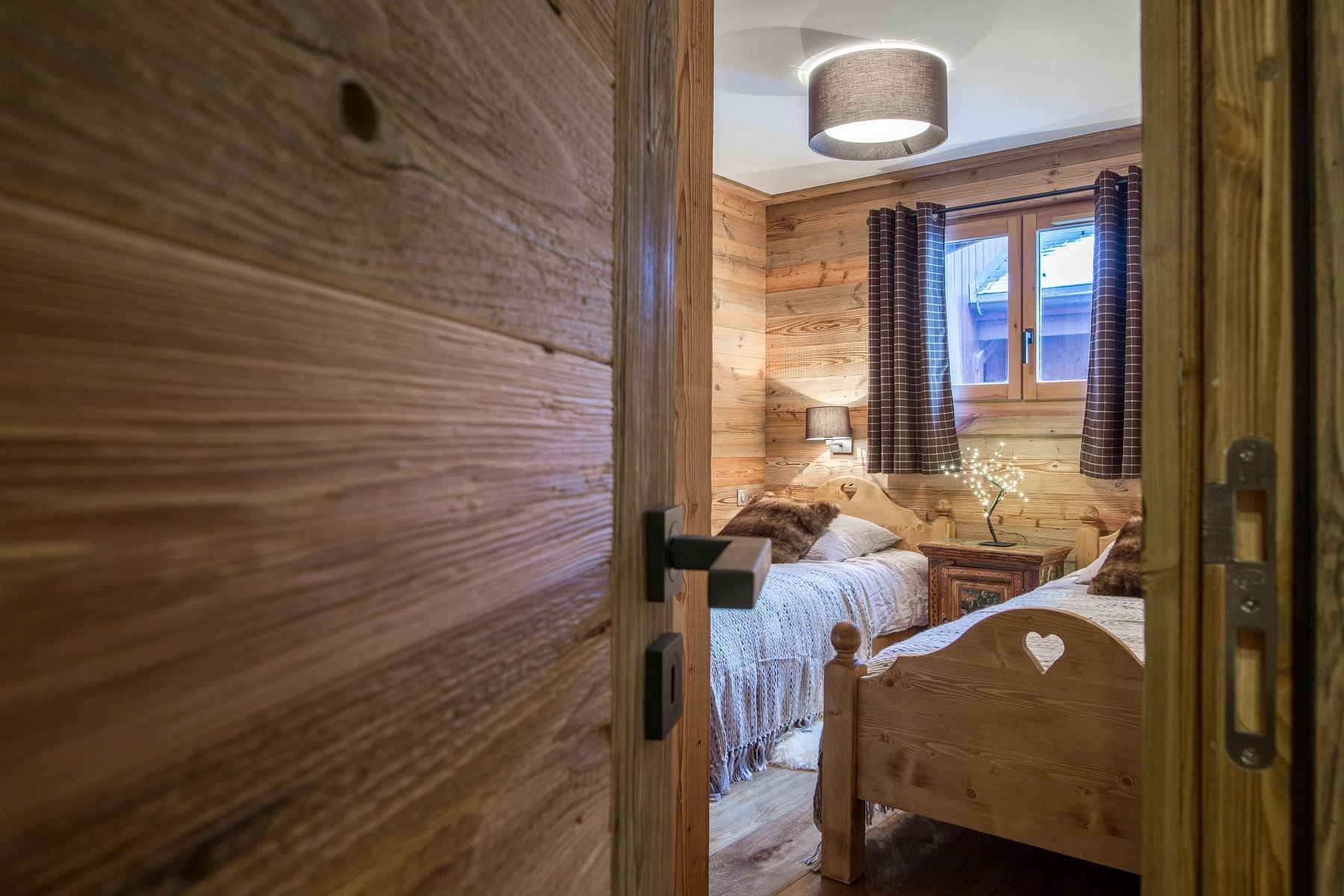 luxury apartment 4 Rooms for seasonal rent on MERIBEL LES ALLUES (73550)