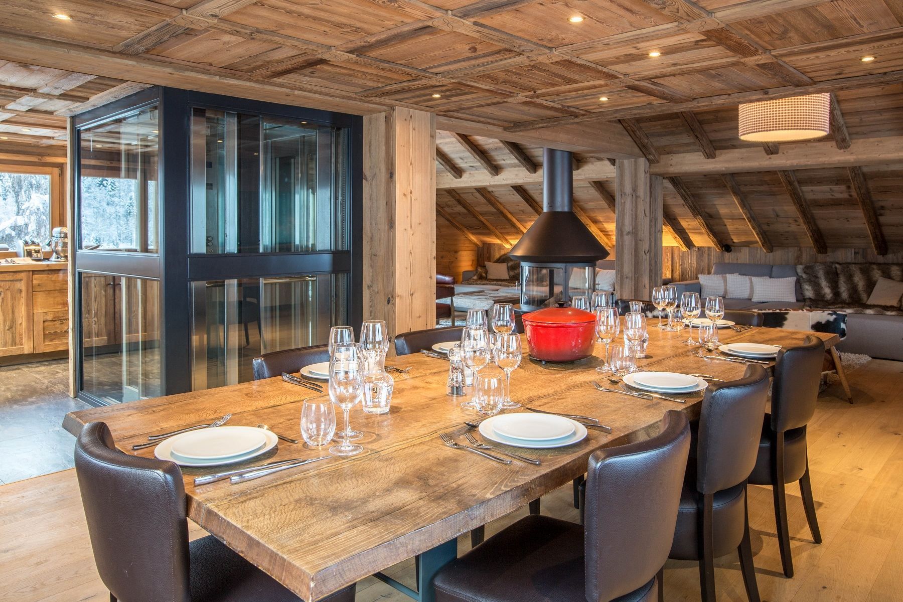 chalet de luxe 15 Pièces en location saisonnière sur MERIBEL LES ALLUES (73550)