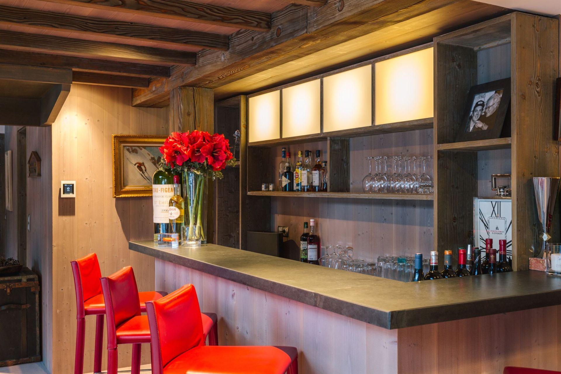 luxury chalet 7 Rooms for seasonal rent on MERIBEL LES ALLUES (73550)