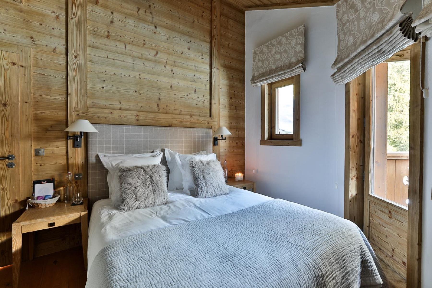 luxury chalet 6 Rooms for seasonal rent on MERIBEL LES ALLUES (73550)