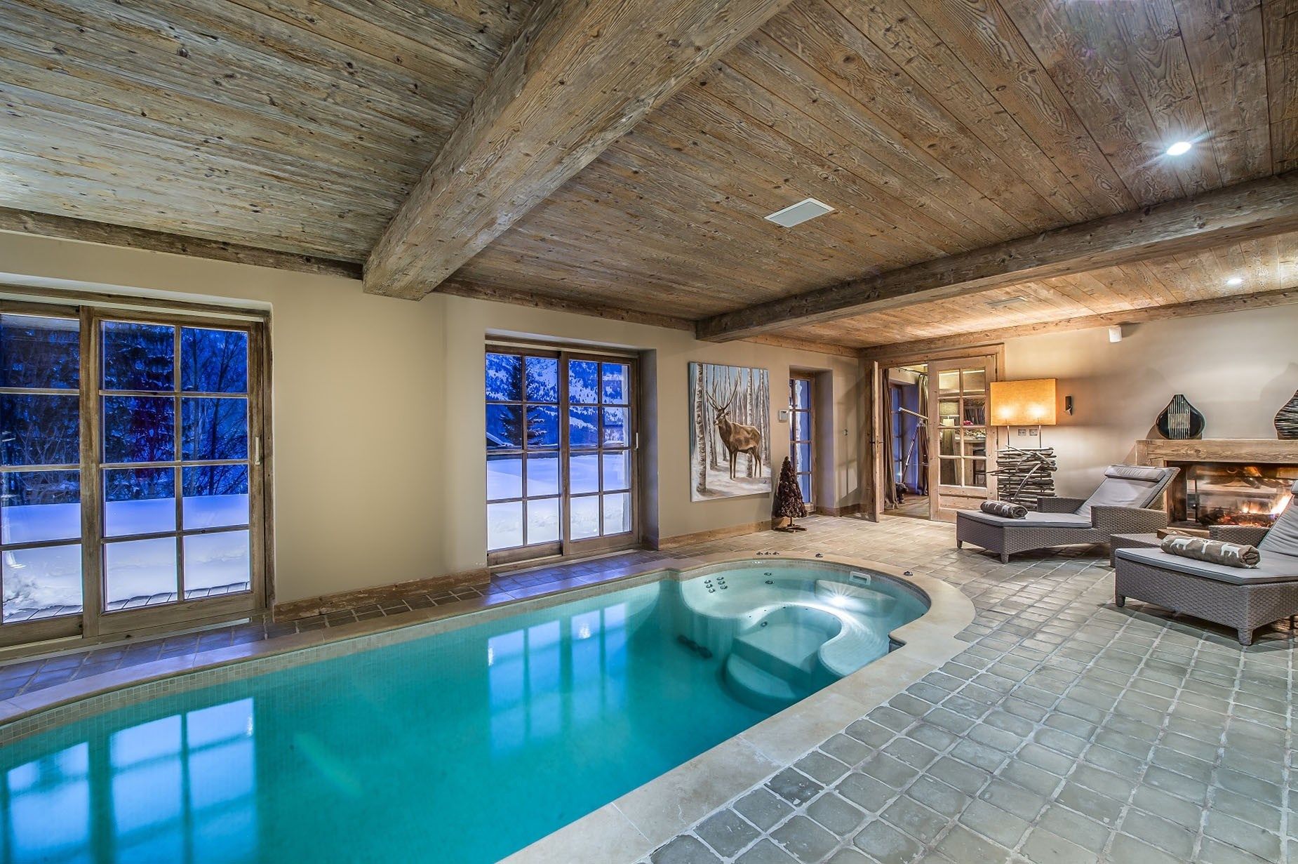 chalet de luxe 10 Pièces en location saisonnière sur MERIBEL LES ALLUES (73550)