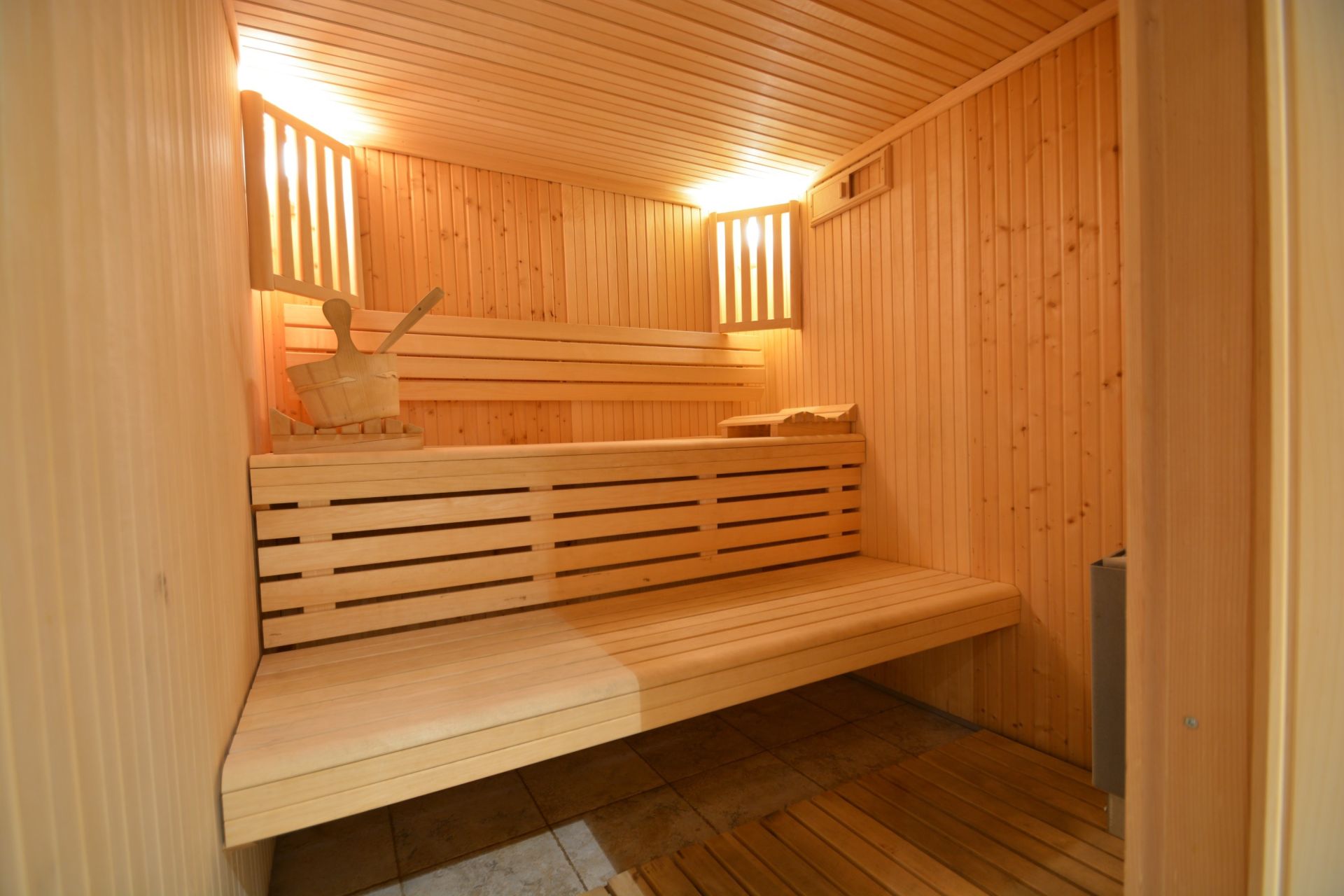 chalet de luxe 7 Pièces en location saisonnière sur MERIBEL LES ALLUES (73550)