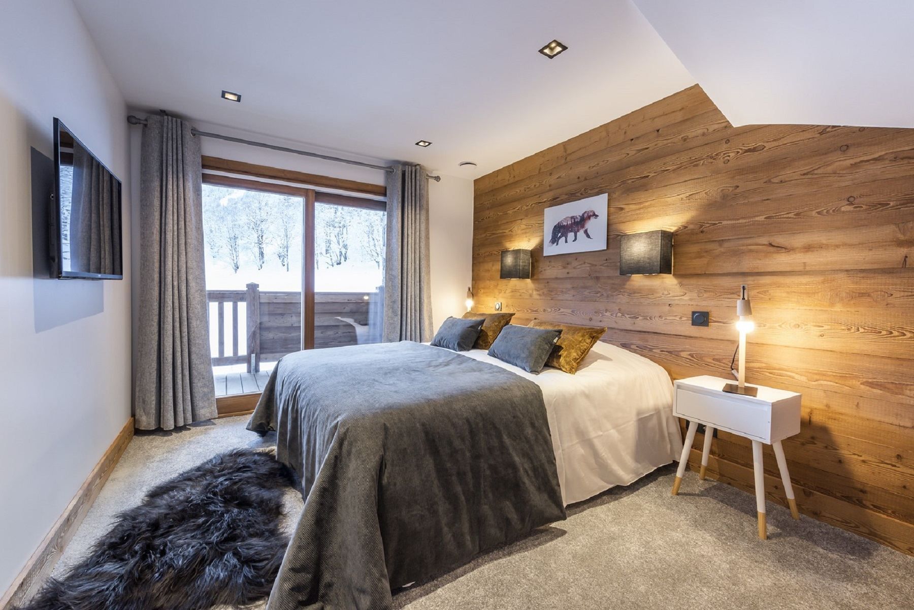 luxury chalet 10 Rooms for seasonal rent on MERIBEL LES ALLUES (73550)