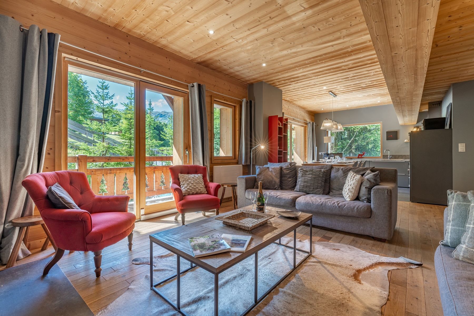 luxury apartment 4 rooms for seasonal rent on MERIBEL LES ALLUES (73550) Rental Luxury apartment Meribel Les Allues (73550) 80 m²