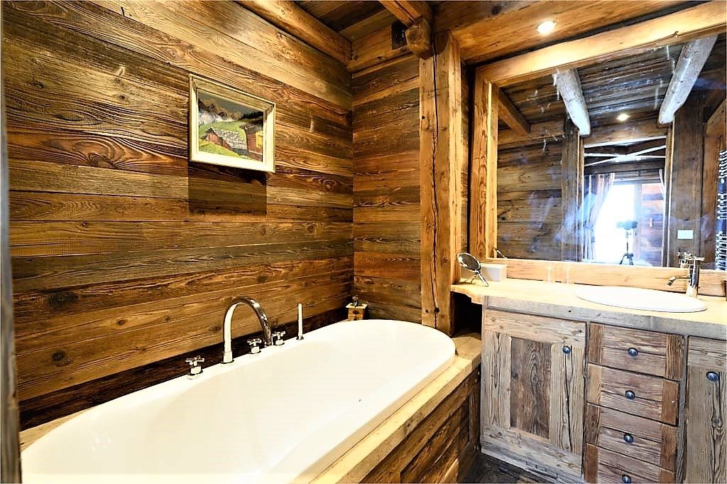 luxury chalet 6 Rooms for seasonal rent on MERIBEL LES ALLUES (73550)