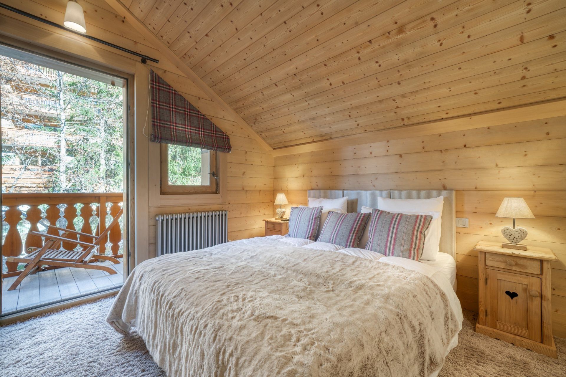 luxury apartment 5 Rooms for seasonal rent on MERIBEL LES ALLUES (73550)