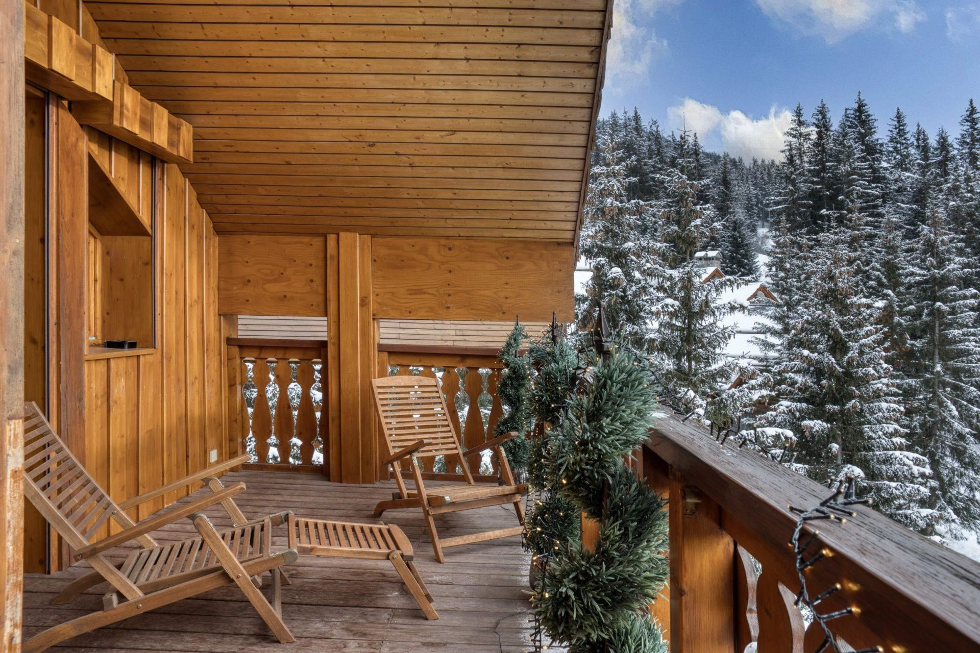 luxury apartment 5 Rooms for seasonal rent on MERIBEL LES ALLUES (73550)