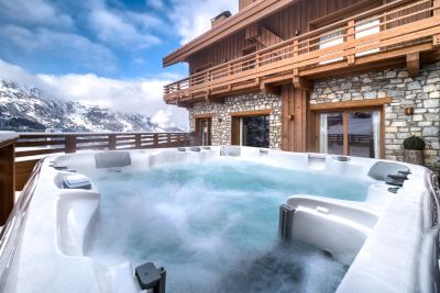 Location saisonnière Chalet de luxe Méribel Les Allues 9&nbsp;Pièces 420&nbsp;m²