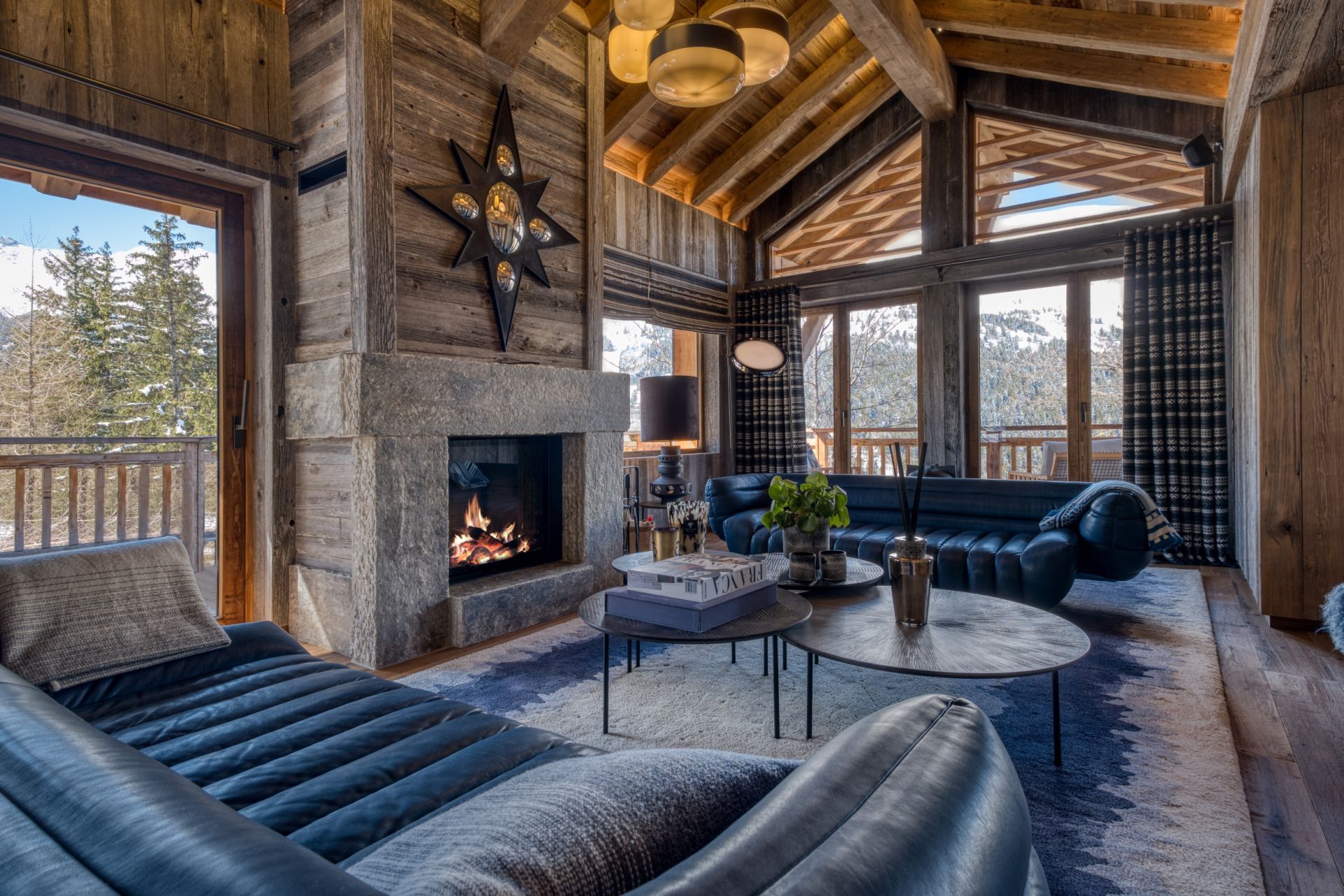 luxury chalet 11 Rooms for seasonal rent on MERIBEL LES ALLUES (73550)