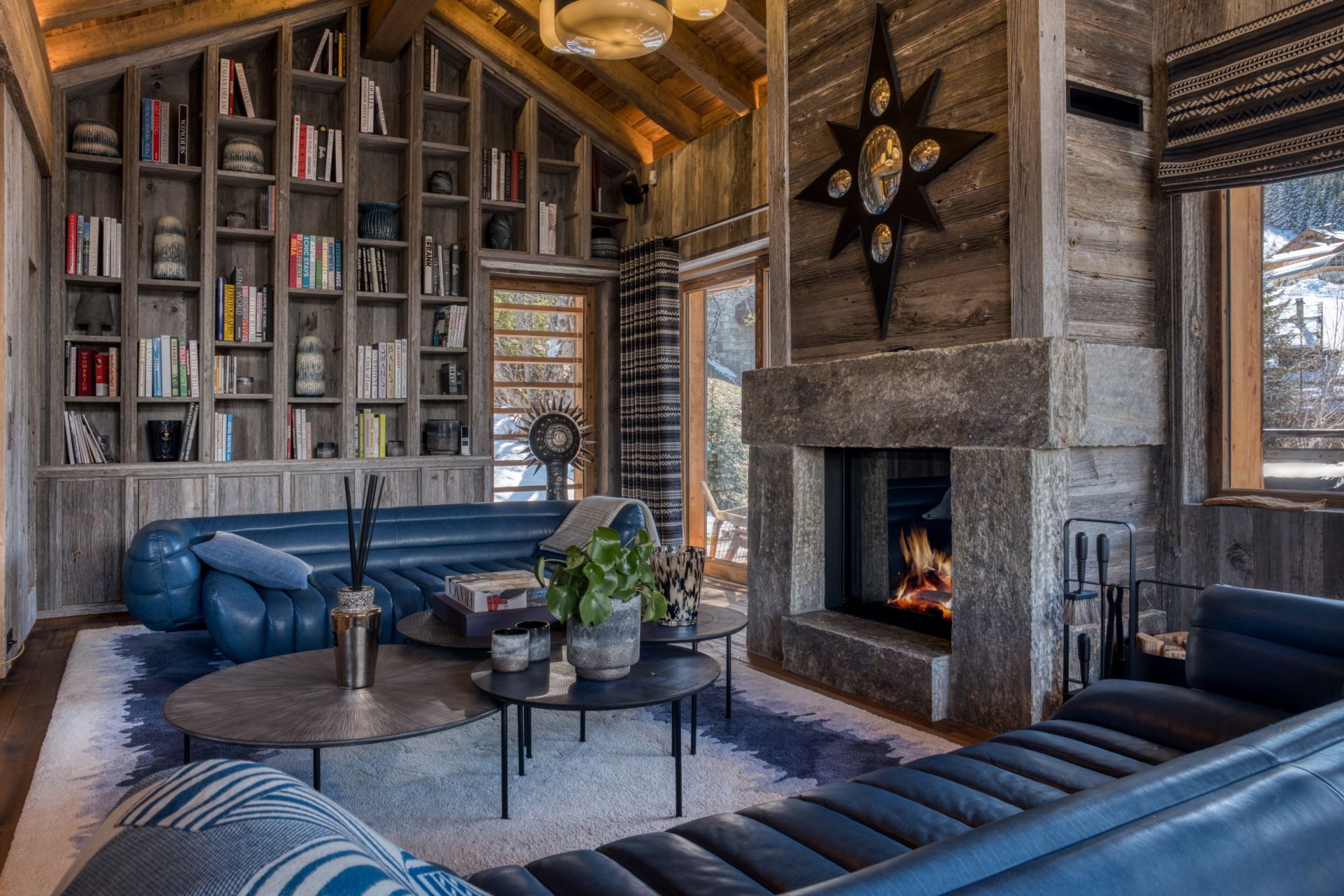 luxury chalet 11 Rooms for seasonal rent on MERIBEL LES ALLUES (73550)