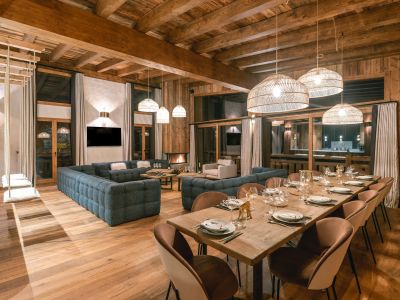 chalet de luxe 9 Pièces en location saisonnière sur MERIBEL LES ALLUES (73550) Location saisonnière Chalet de luxe Méribel Les Allues 9 Pièces 400 m²