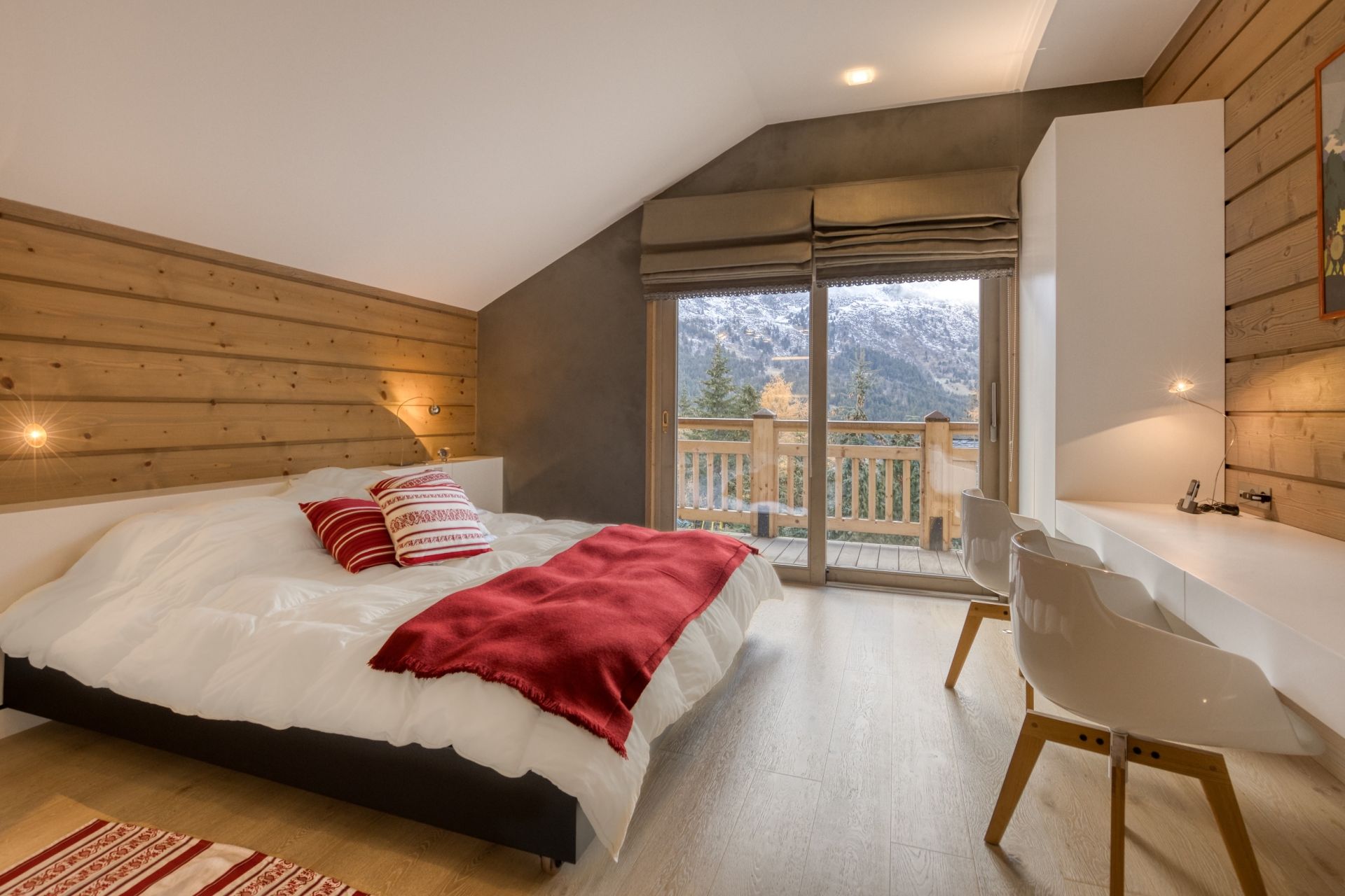 chalet de luxe 11 Pièces en location saisonnière sur MERIBEL LES ALLUES (73550)
