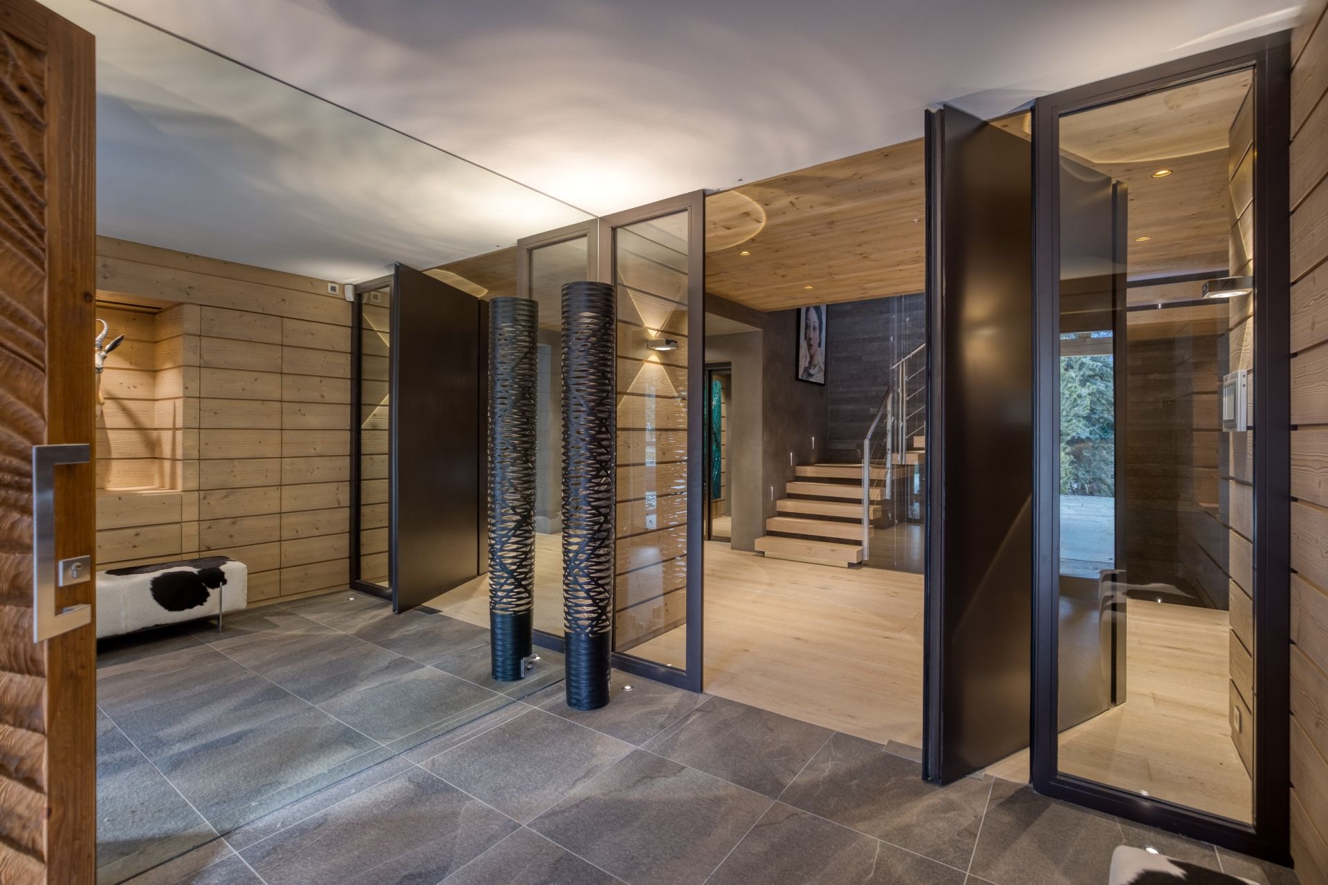 luxury chalet 11 Rooms for seasonal rent on MERIBEL LES ALLUES (73550)