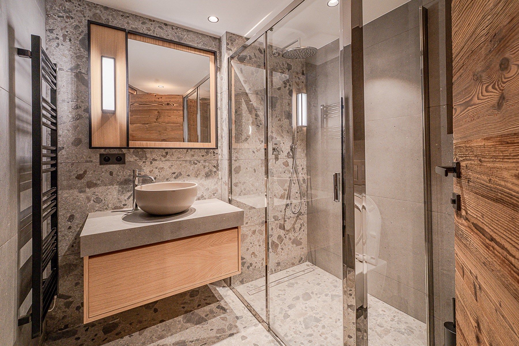 luxury apartment 5 Rooms for sale on MERIBEL LES ALLUES (73550)