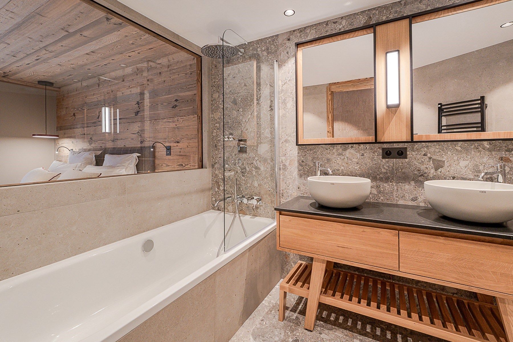 luxury apartment 5 Rooms for sale on MERIBEL LES ALLUES (73550)