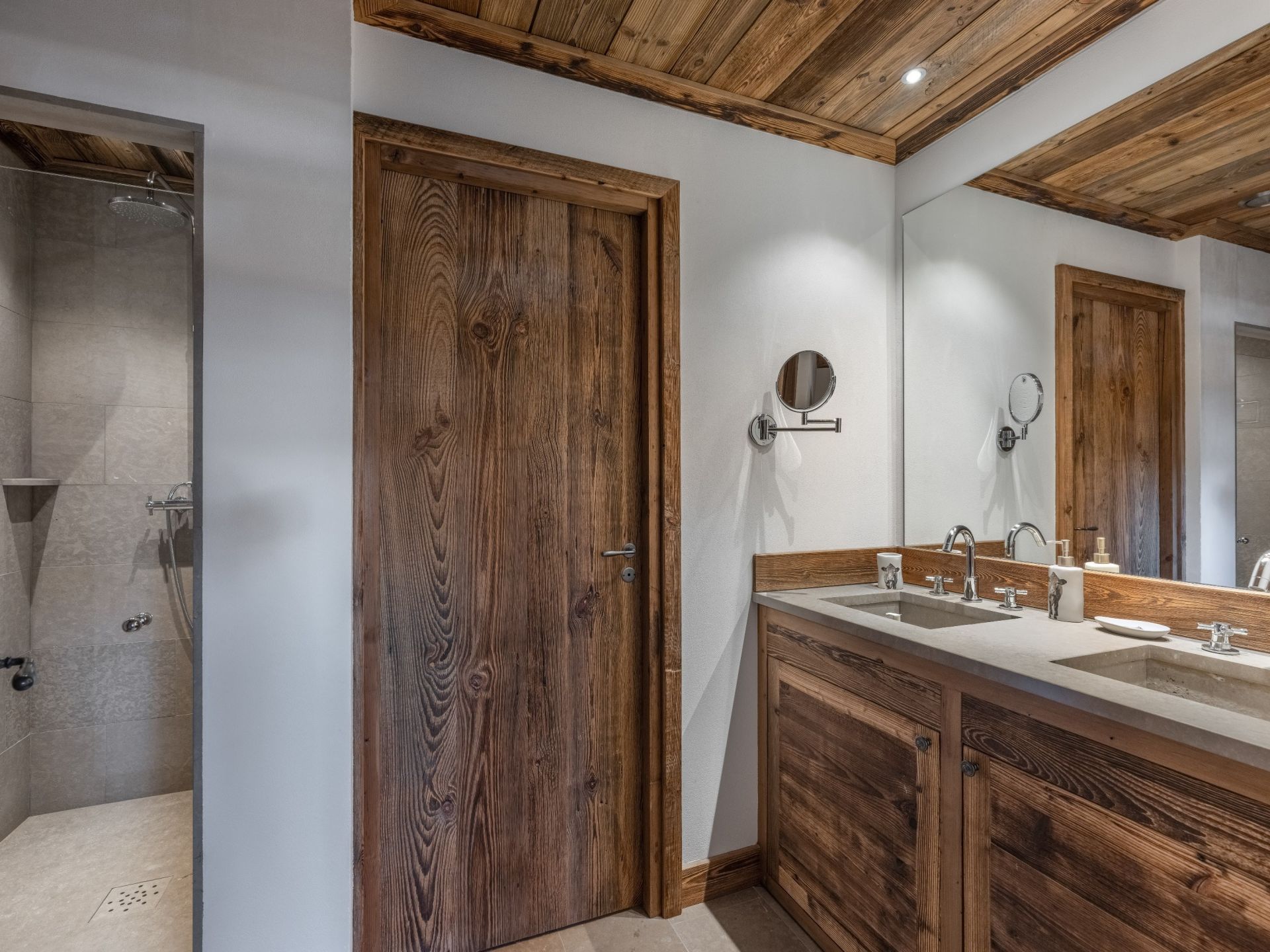 appartement de luxe 5 Pièces en vente sur MERIBEL LES ALLUES (73550)