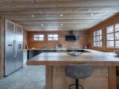 Sale Luxury chalet Méribel Les Allues 8&nbsp;Rooms 360&nbsp;m²