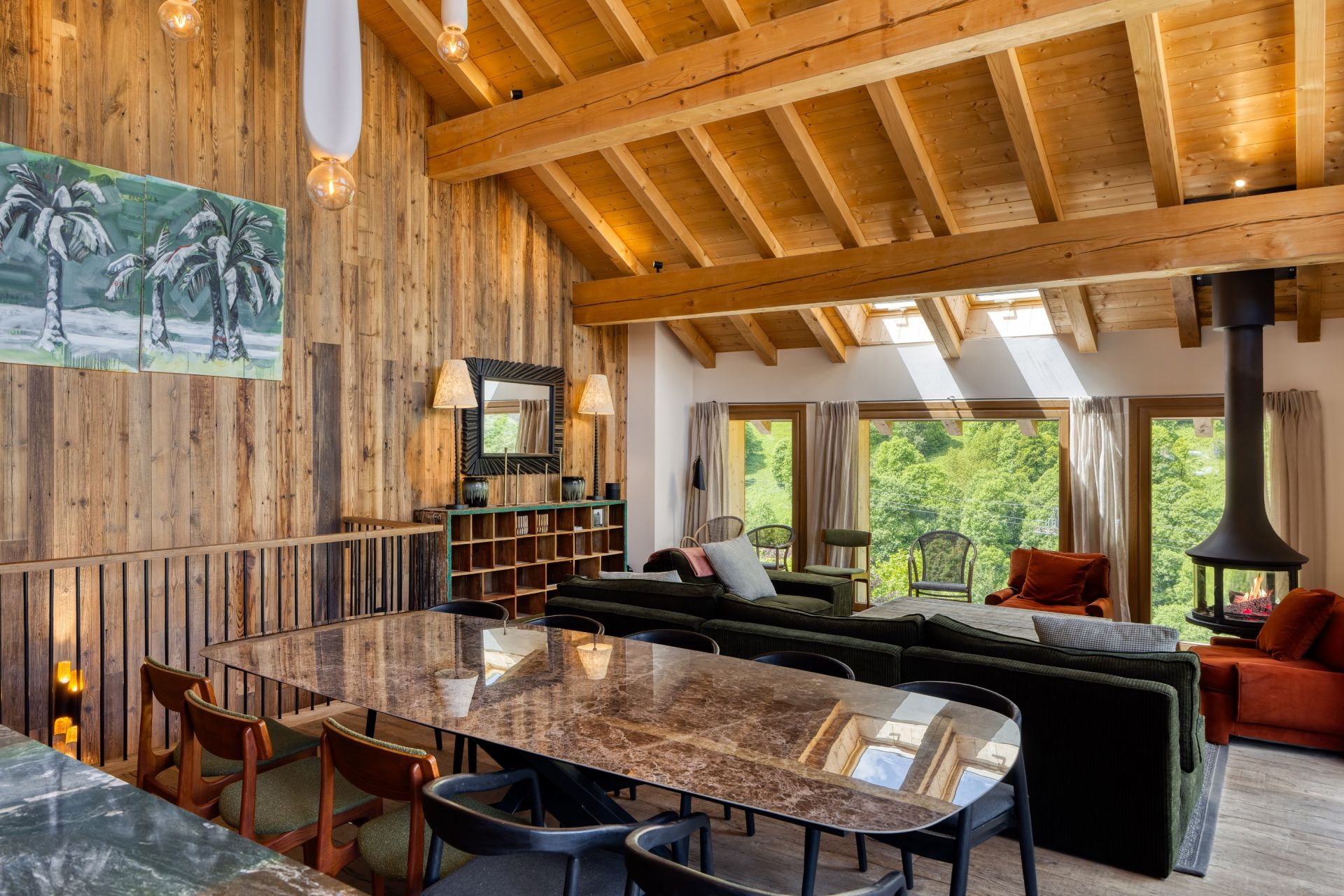 luxury chalet 8 Rooms for seasonal rent on MERIBEL LES ALLUES (73550)