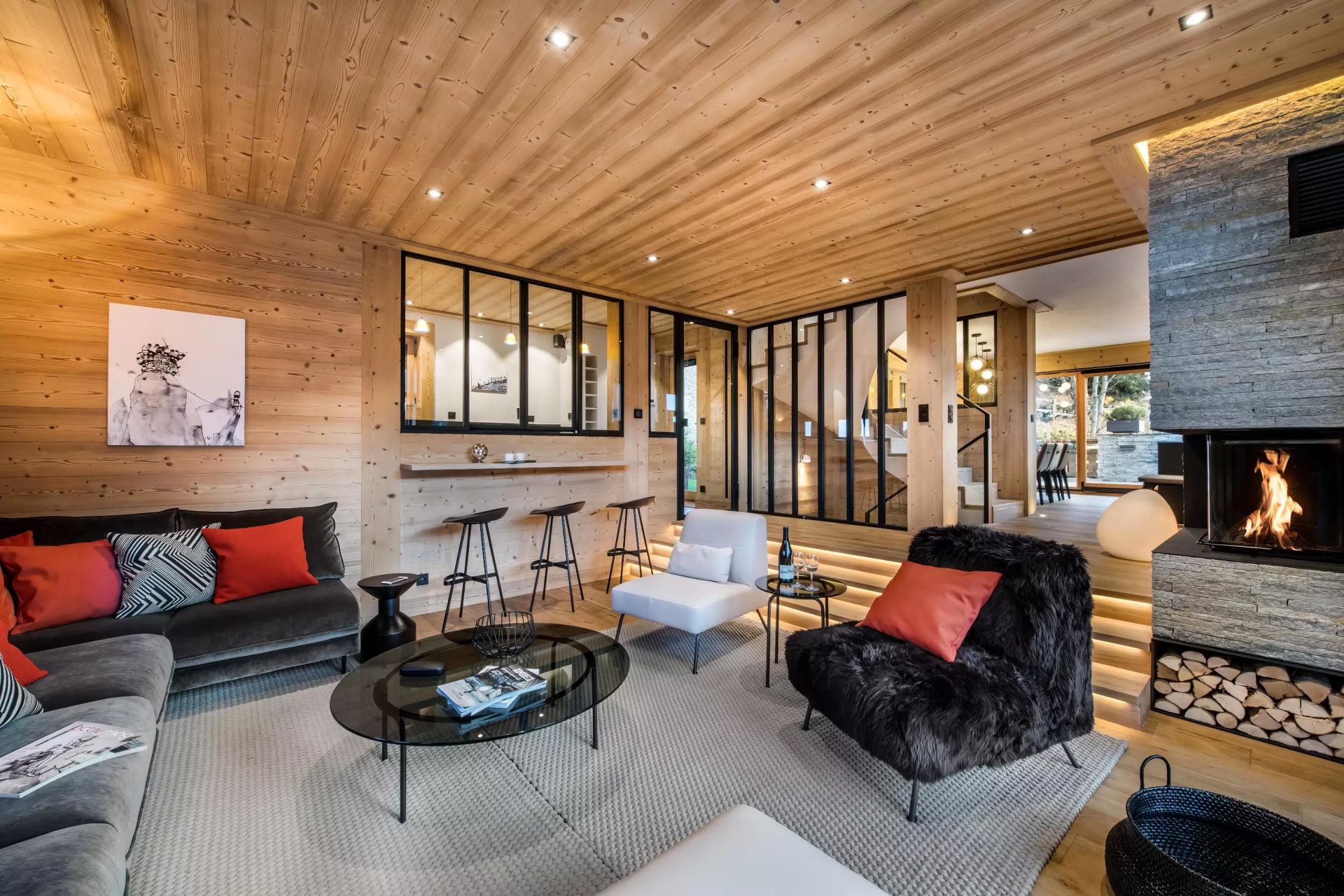 luxury chalet 8 Rooms for seasonal rent on MERIBEL LES ALLUES (73550)