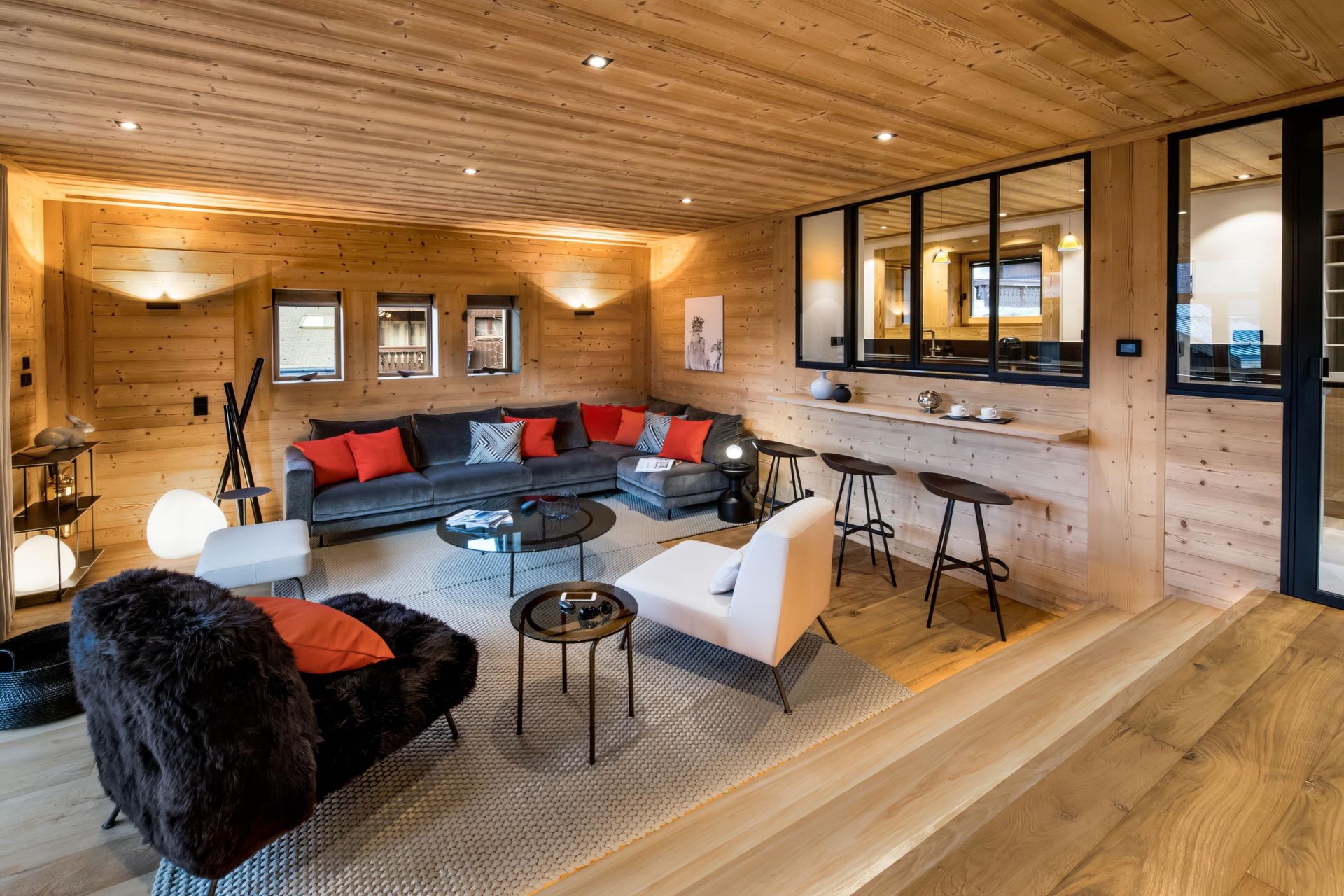 luxury chalet 8 Rooms for seasonal rent on MERIBEL LES ALLUES (73550)