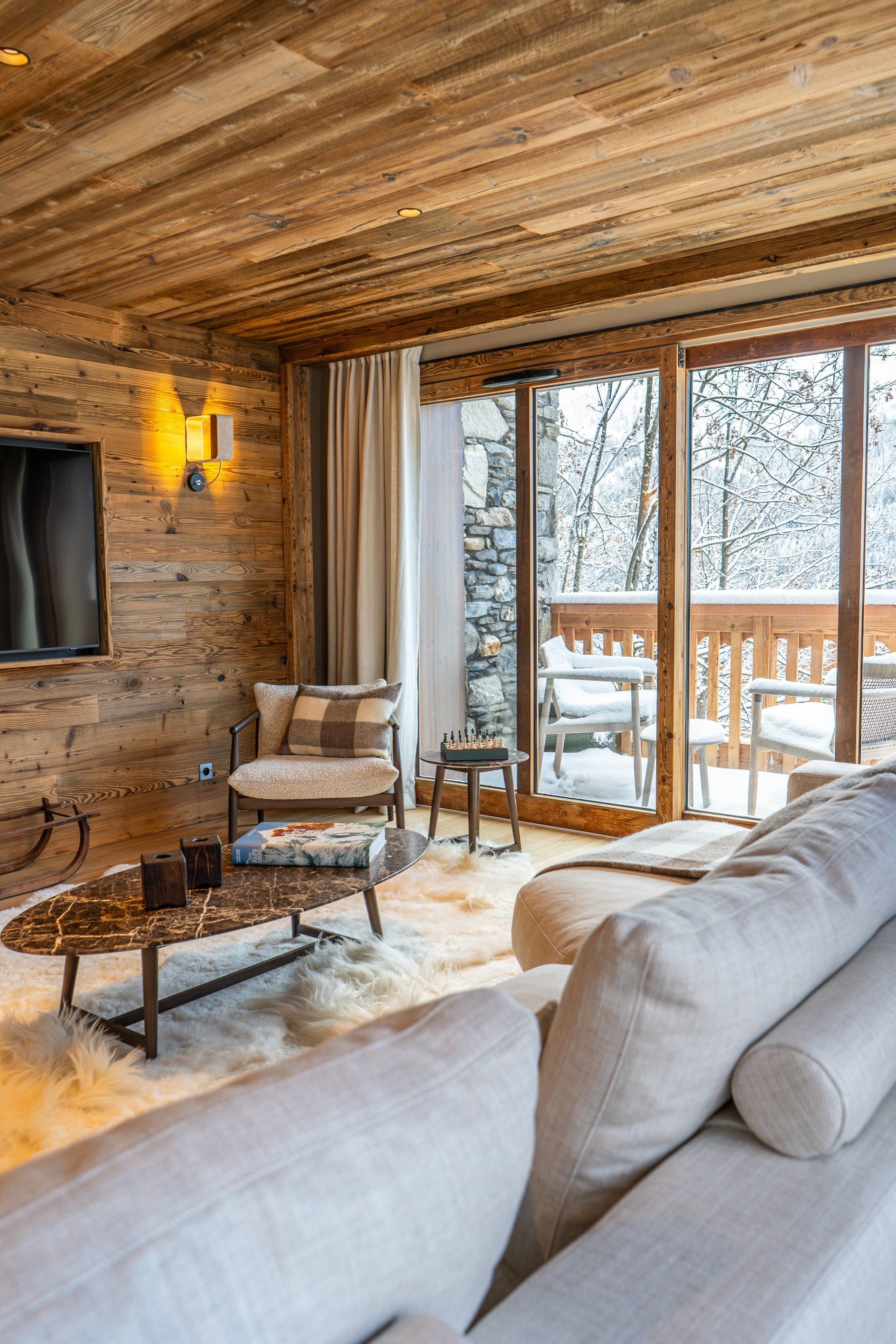 luxury apartment 5 Rooms for seasonal rent on MERIBEL LES ALLUES (73550)