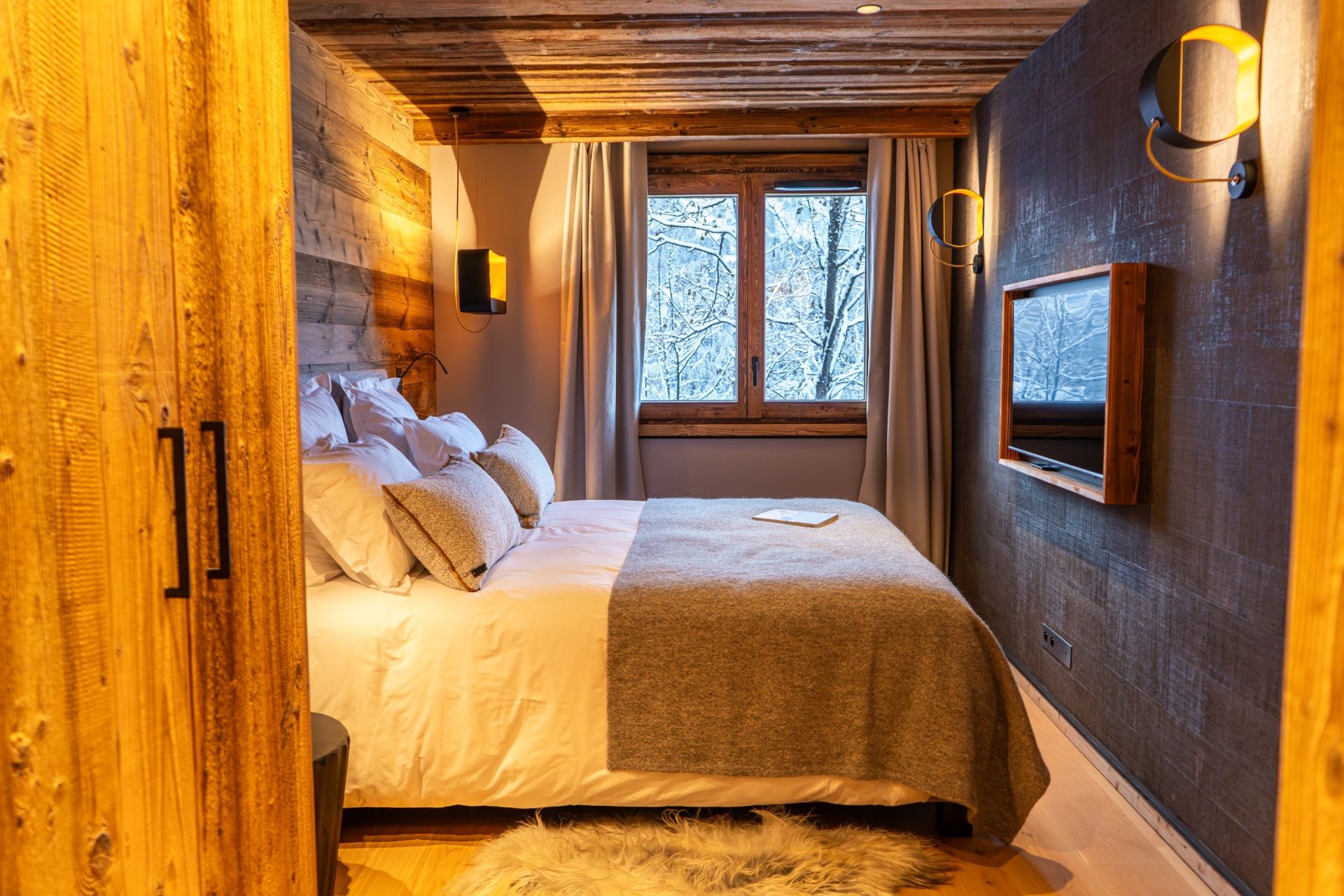 appartement de luxe 5 Pièces en location saisonnière sur MERIBEL LES ALLUES (73550)