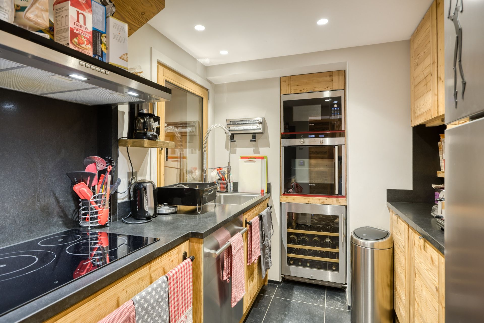 luxury apartment 10 Rooms for sale on MERIBEL LES ALLUES (73550)