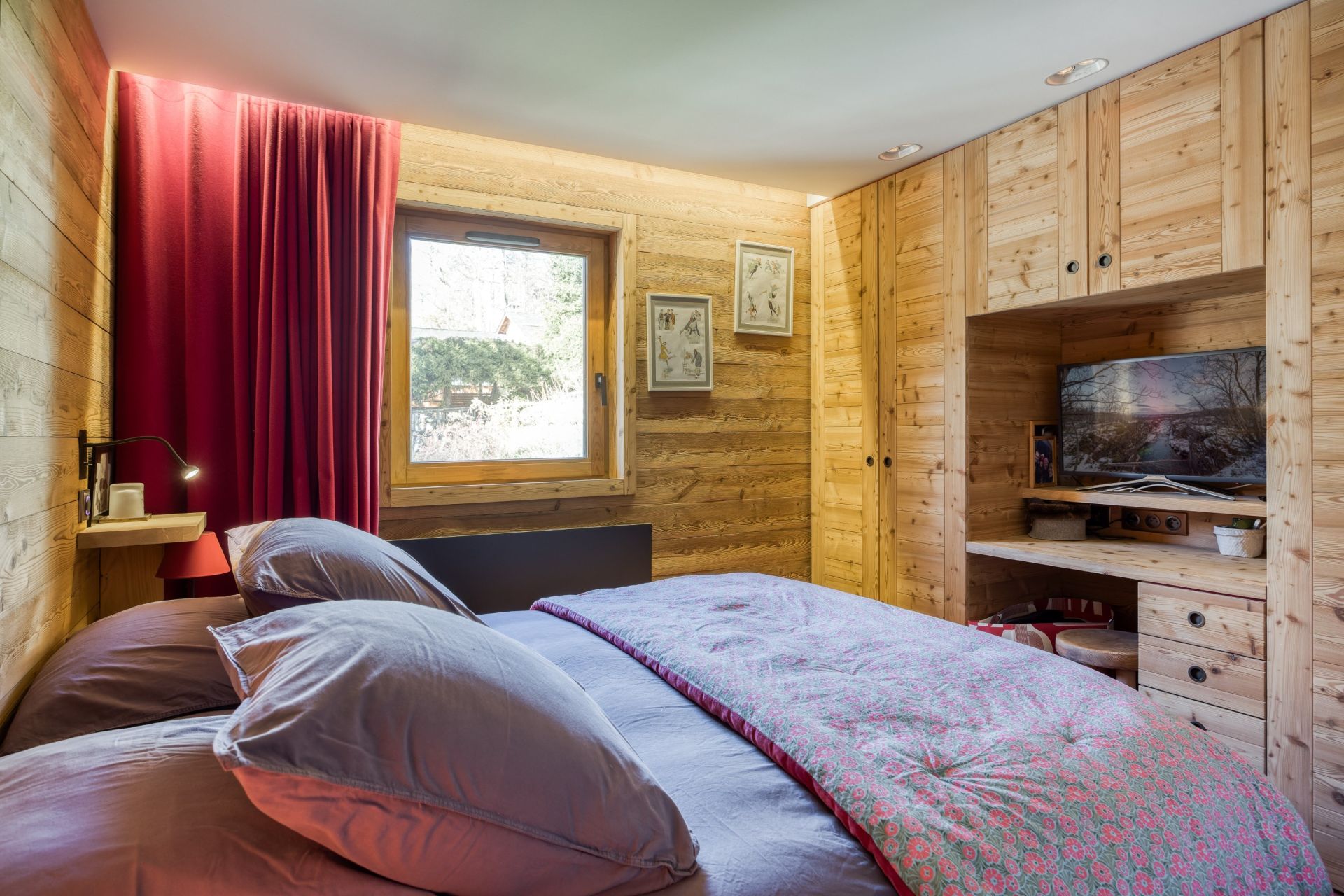 luxury apartment 10 Rooms for sale on MERIBEL LES ALLUES (73550)