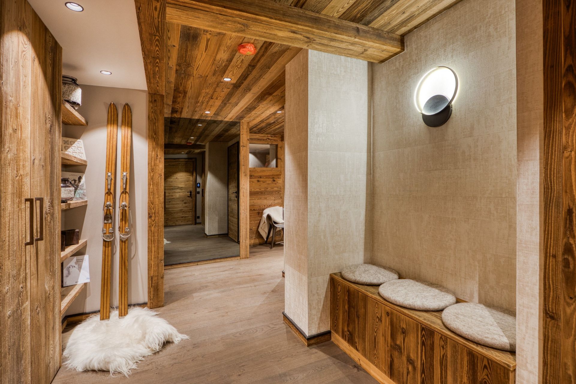 luxury apartment 5 Rooms for seasonal rent on MERIBEL LES ALLUES (73550)