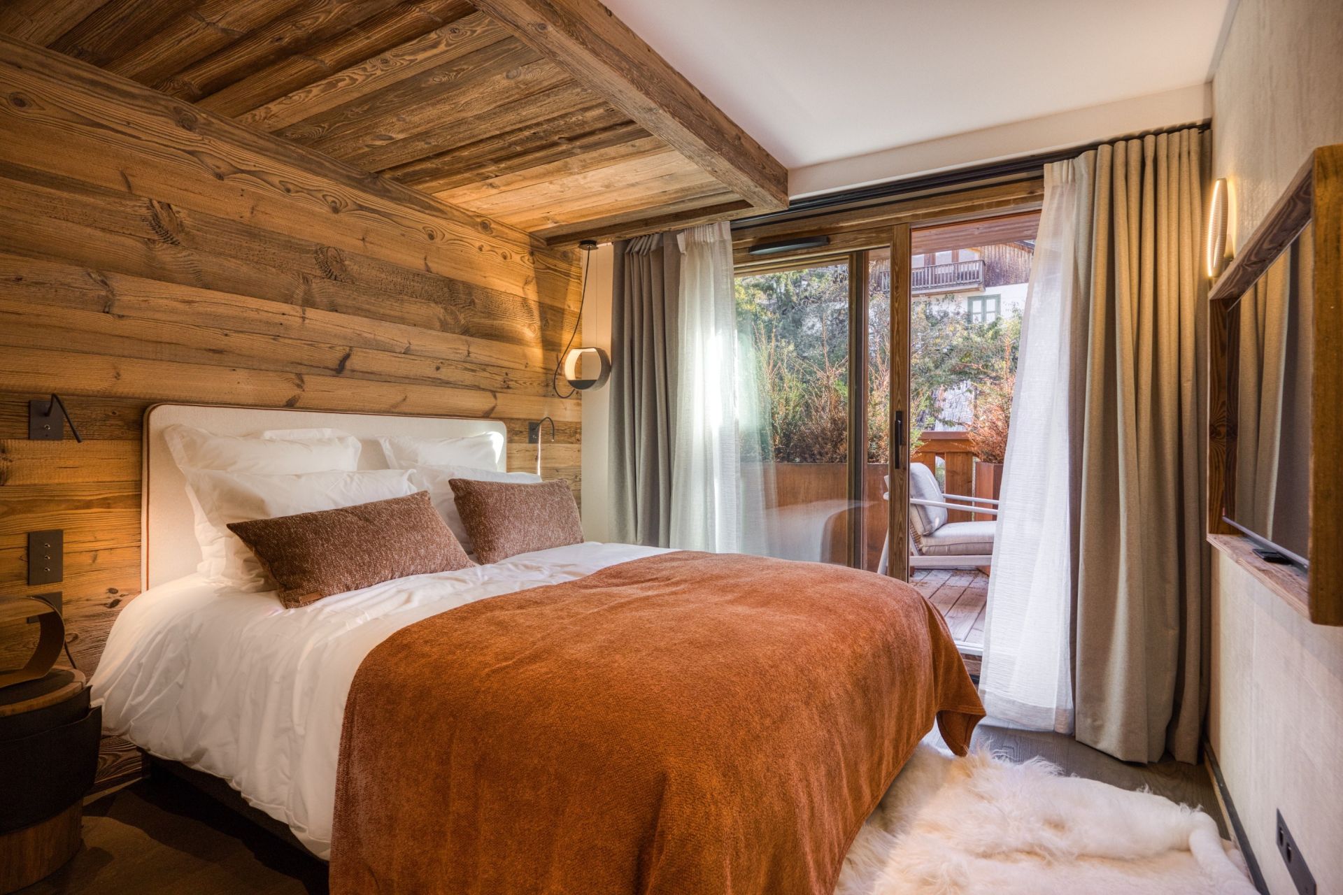 luxury apartment 5 Rooms for seasonal rent on MERIBEL LES ALLUES (73550)