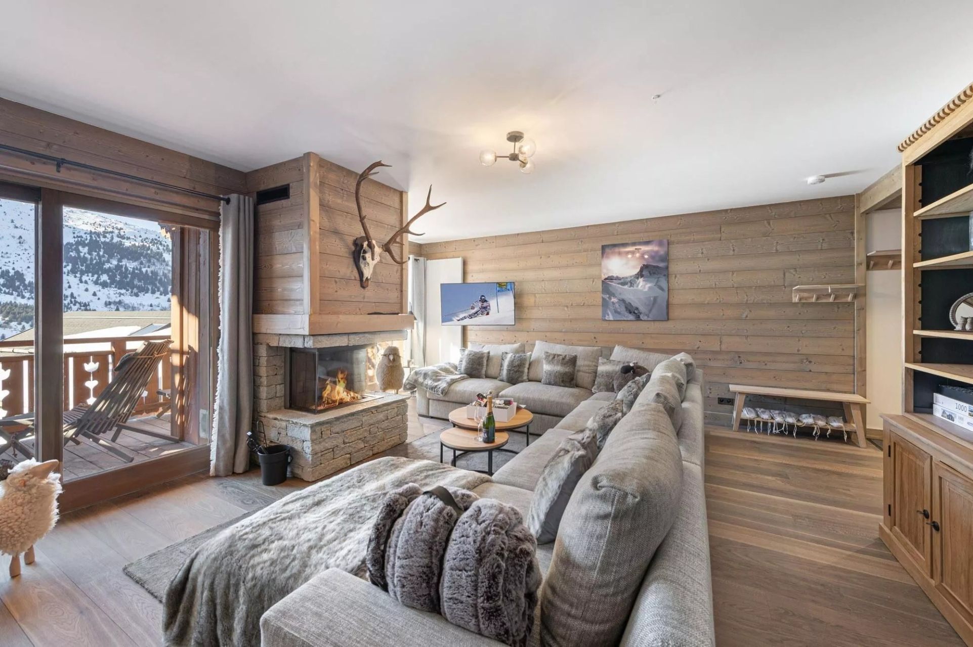 appartement de luxe 4 Pièces en vente sur MERIBEL LES ALLUES (73550)