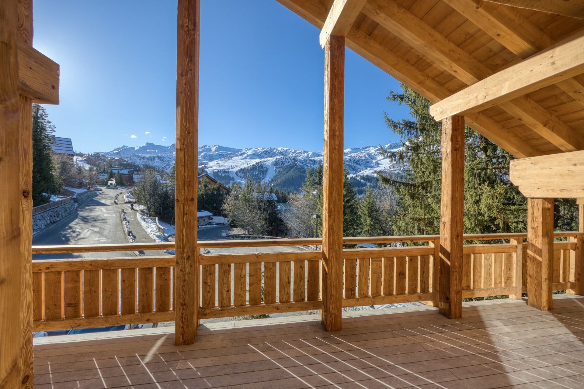 luxury chalet 7 Rooms for sale on MERIBEL LES ALLUES (73550)