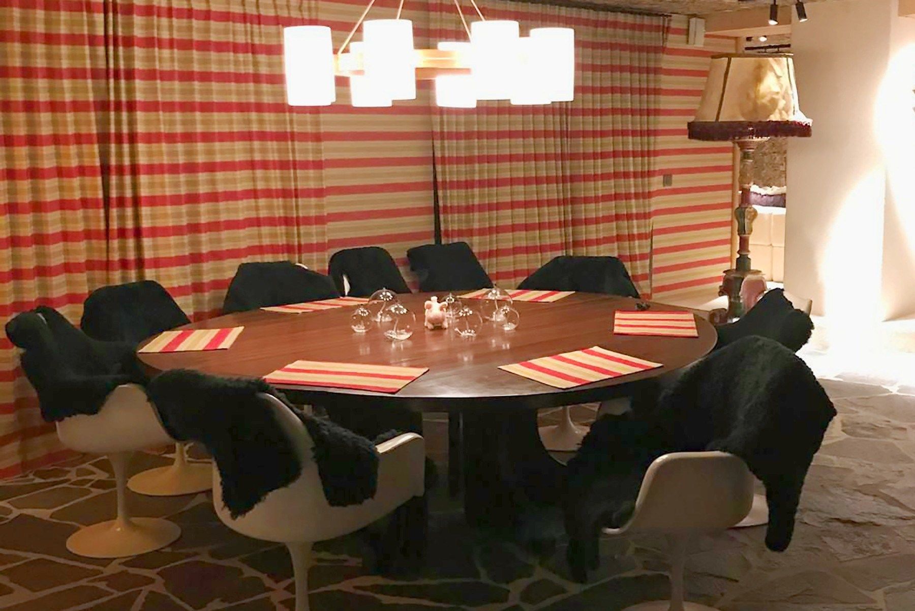 appartement de luxe 8 Pièces en location saisonnière sur MERIBEL LES ALLUES (73550)