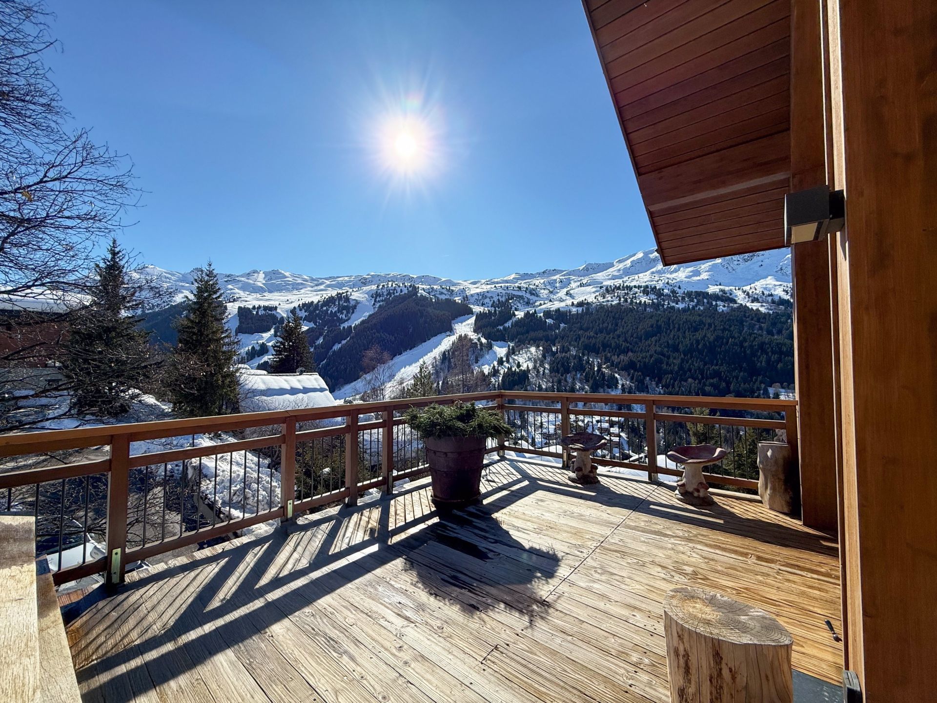luxury chalet 8 Rooms for seasonal rent on MERIBEL LES ALLUES (73550)