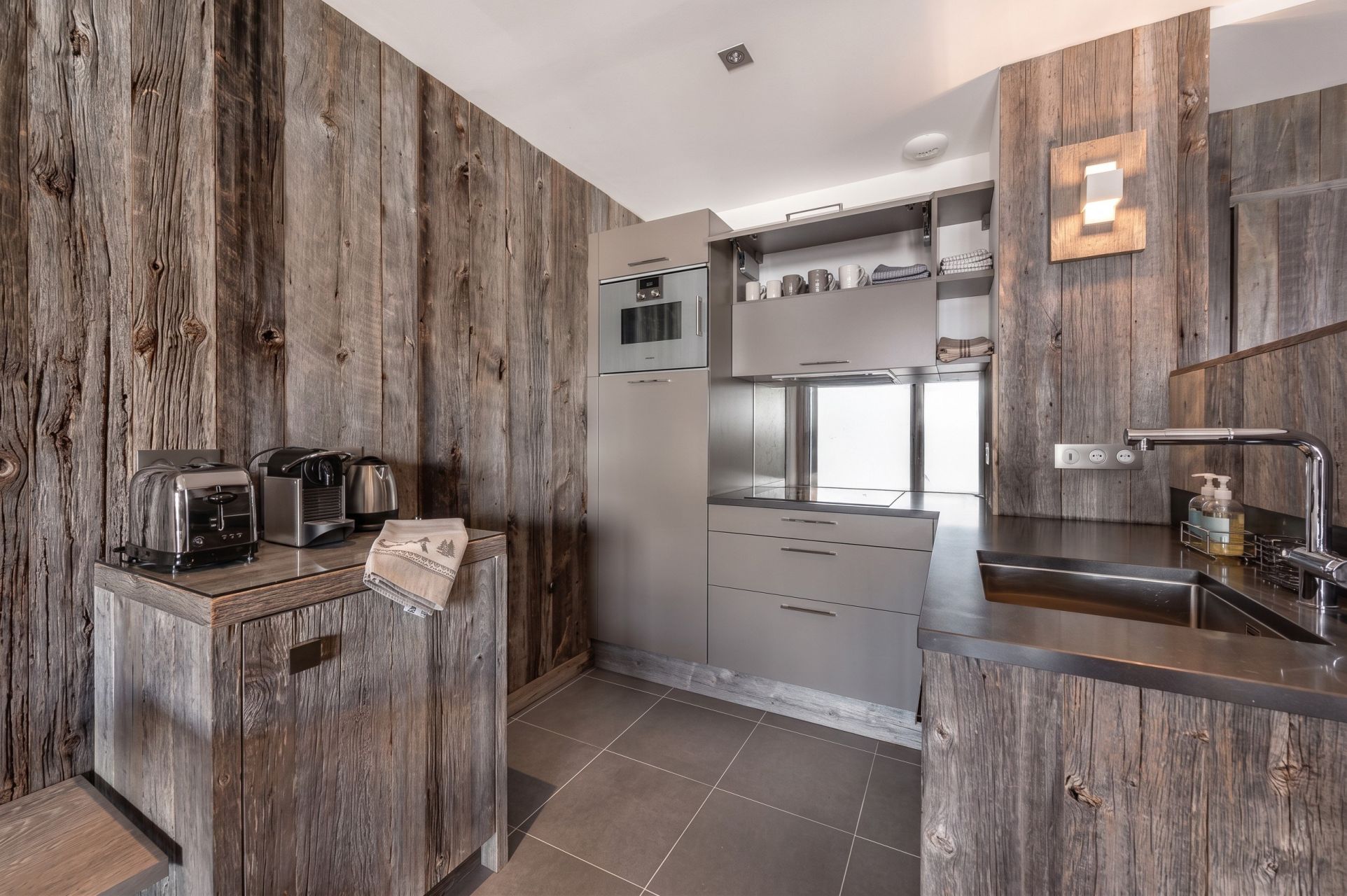 appartement de luxe 3 Pièces en location saisonnière sur MERIBEL LES ALLUES (73550)