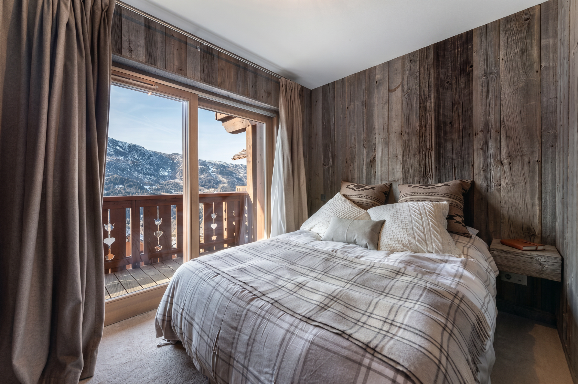 appartement de luxe 3 Pièces en location saisonnière sur MERIBEL LES ALLUES (73550)
