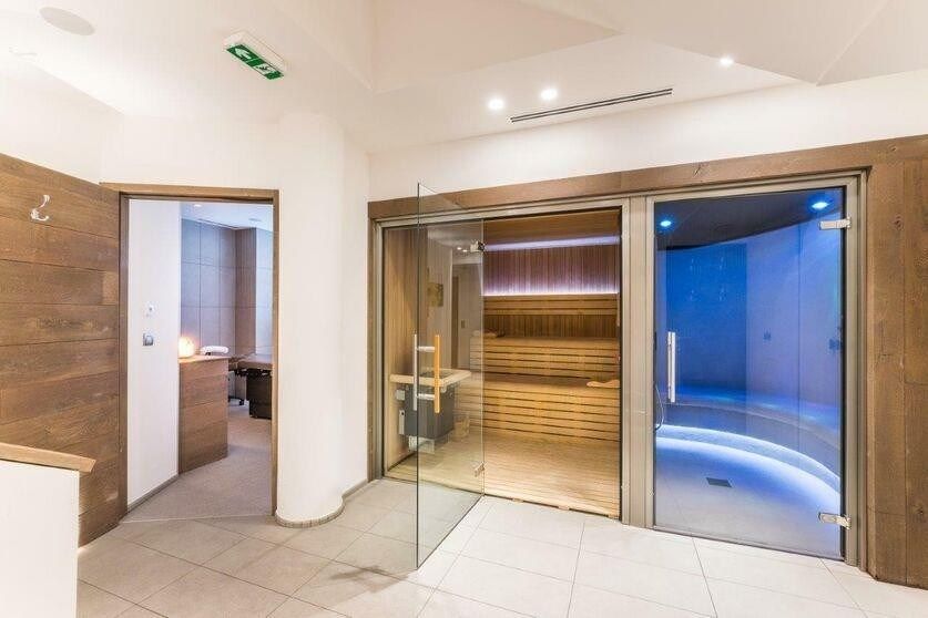 appartement de luxe 3 Pièces en location saisonnière sur MERIBEL LES ALLUES (73550)