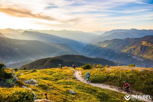 ENJOY FRENCH ALPS IN SUMMER