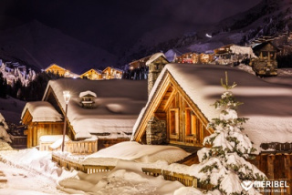 Acheter un chalet à Méribel : l'architecture savoyarde comme critère de valeur